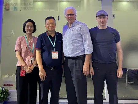 星贝尔中空成型设备有限公司